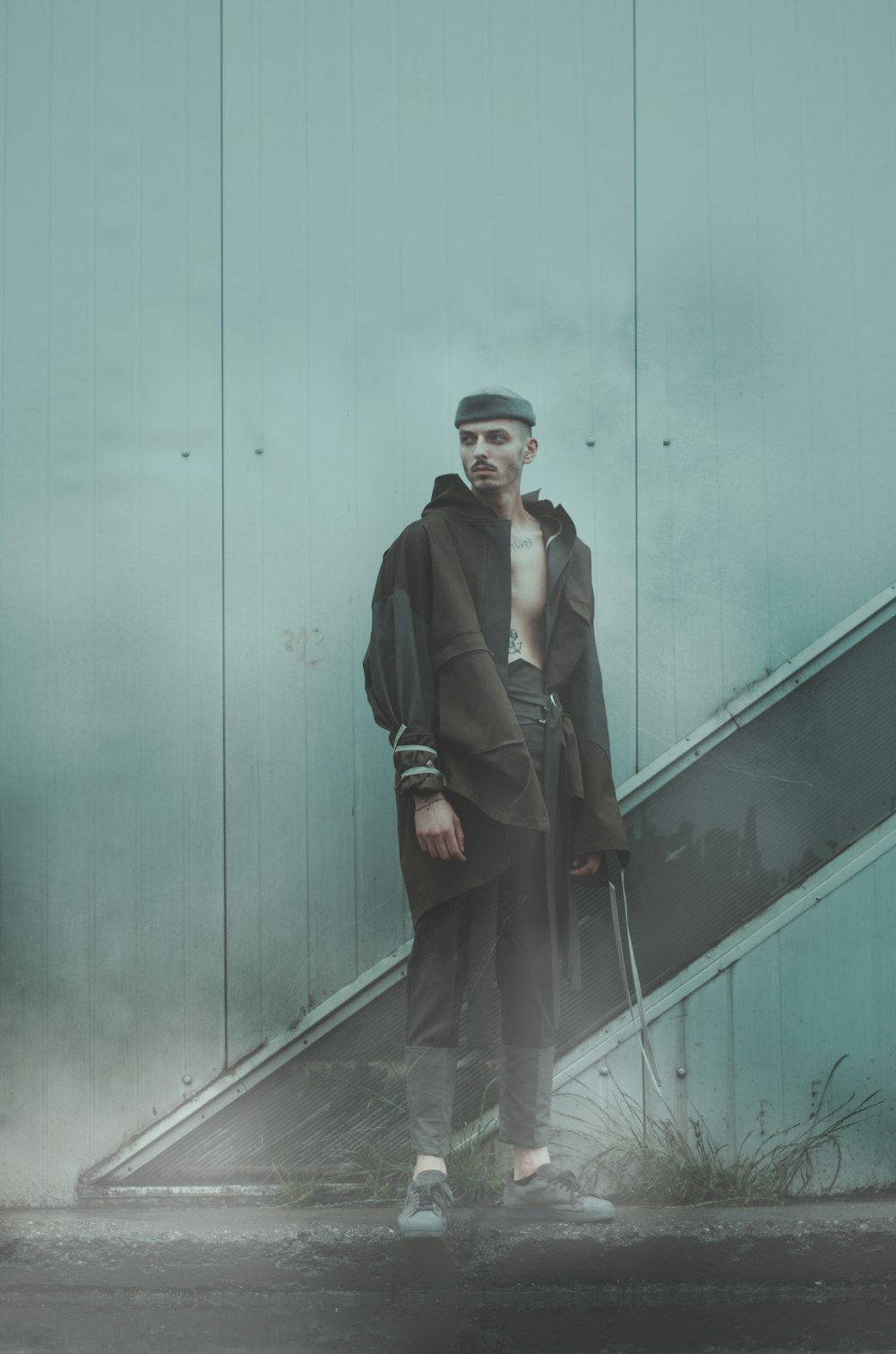 Techwear outfit: dark technical layers
